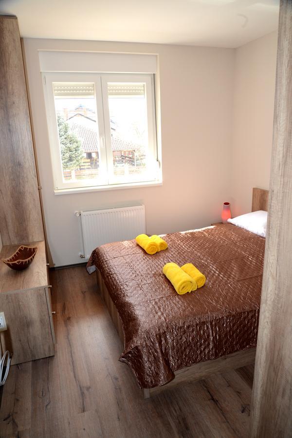Apartamento "Sonja Apartman" Jagodina Exterior foto